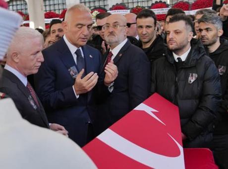 Bakan Ersoy’dan İlber Ortaylı için duygusal veda