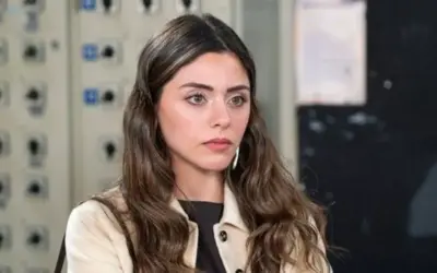 Ünlü oyuncunun lise yıllığı ortaya çıktı, değişimi göz doldurdu